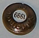 Tjänstetecken Soldatprovsmärke 1999  Soldatprov FV  Med rejäl skruv bak.